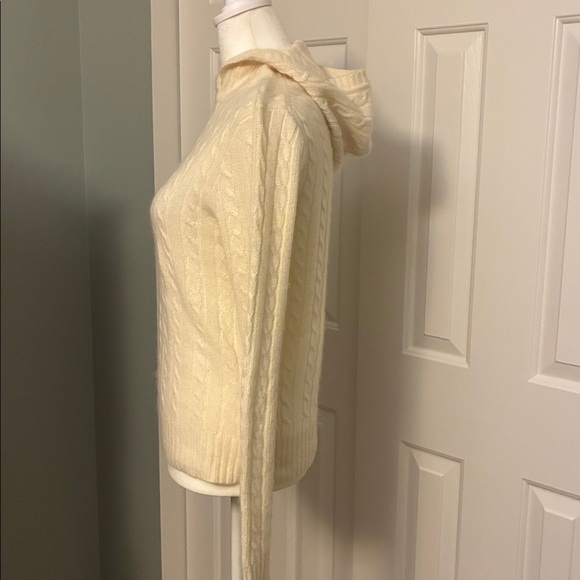 Vintage J. Crew Cable Knit Hoodie Sweater - Picture 5 of 6